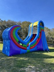 IMG 2092 1708900478 22ft Rampage Single Lane Waterslide