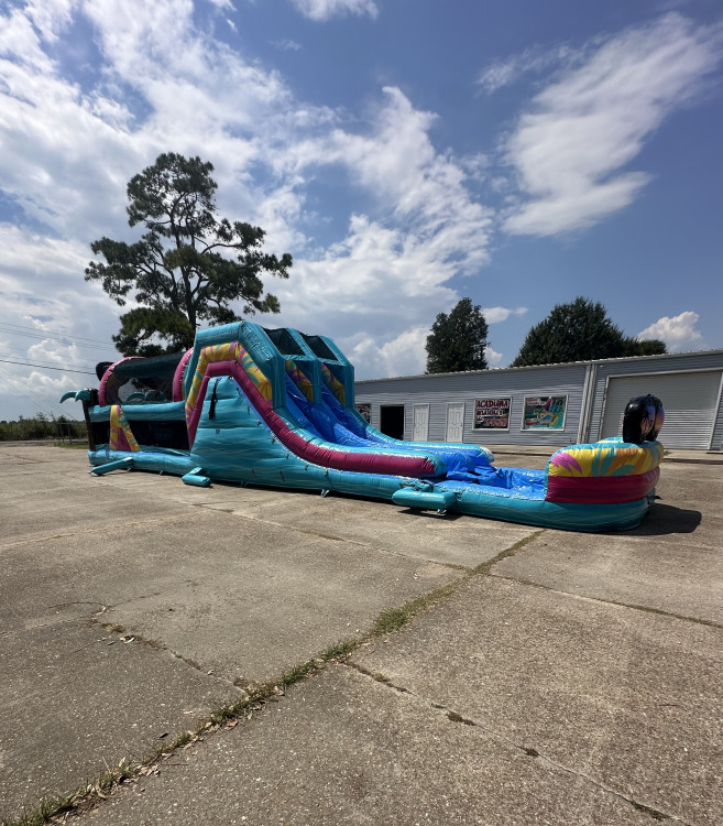 52ft. Island Flow obstacle course w/slide